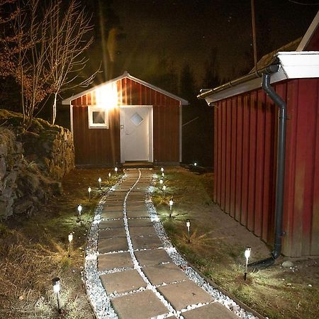 Skogsstuga I Bassholma Villa Munka-Ljungby Exterior photo